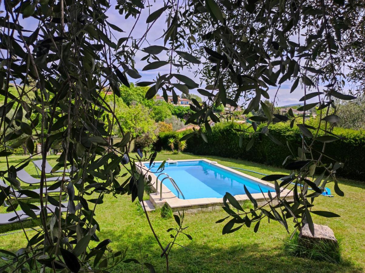 Villa Olivaie St Ange La Gaude Esterno foto